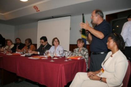 10586-escolas-publicas-com-nova-proposta-pedagogica-para-2010
