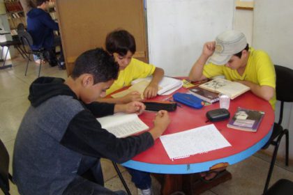 10605-projeto-incentiva-alunos-a-leitura