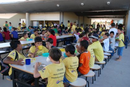 10610-secretaria-de-educacao-e-cultura-comemora-dia-mundial-da-alimentacao