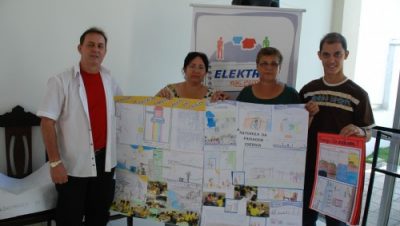 10695-projeto-elektro-nas-escolas-avalia-trabalho-dos-professores-da-reme