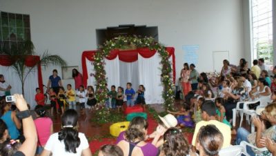 10769-gincana-da-primavera-reune-alunos-pais-e-servidores-da-reme