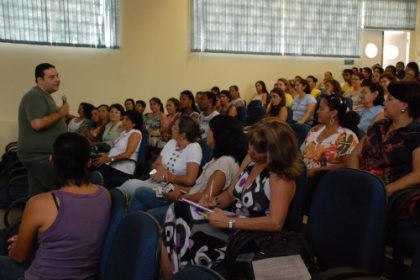 11163-educadores-de-projetos-sociais-participam-de-capacitacao