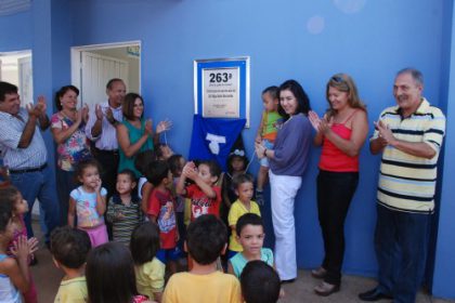 11176-simone-entrega-obras-de-asfalto-e-sala-de-aula