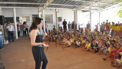 11180-simone-inaugura-salas-de-aula-e-autoriza-licitacao-para-novo-cei