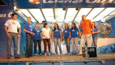 11410-prefeita-marcia-moura-prestigia-sorteio-da-loteria-federal