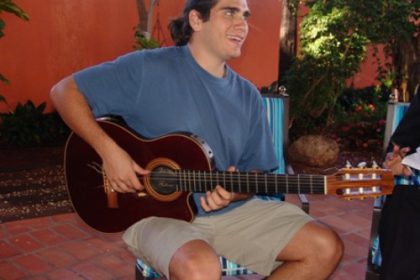 1147-musica-regional-e-poesia-na-2-noite-da-festa-do-folclore