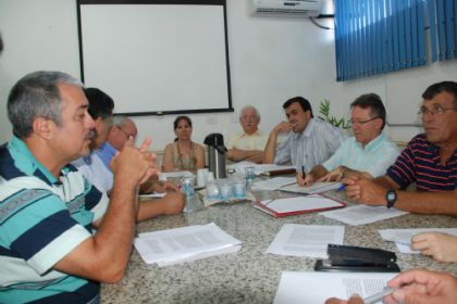 11613-prefeitura-faz-reuniao-para-definir-campeonato-de-motocross