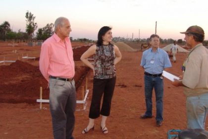 1185-prefeita-vistoria-obras-acompanhada-do-senador-ramez-tebet