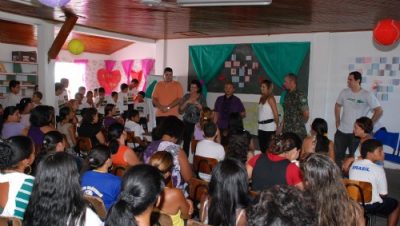 11868-secretaria-promove-comemoracao-ao-dia-das-maes