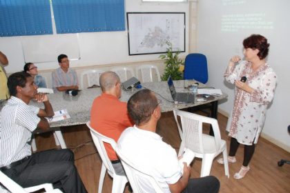 11874-secretaria-de-saude-alerta-sobre-os-casos-de-dengue