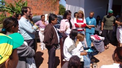 1208-prefeita-estuda-saida-para-despejo-de-familias-no-jupia