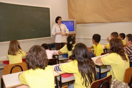 12119-prefeita-marcia-visita-escola-ramez-tebet