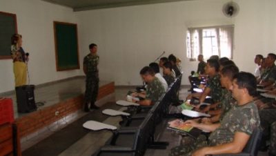 1275-vigilancia-em-saude-realiza-parceria-para-combater-a-leishimaniose