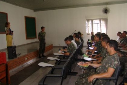 1275-vigilancia-em-saude-realiza-parceria-para-combater-a-leishimaniose