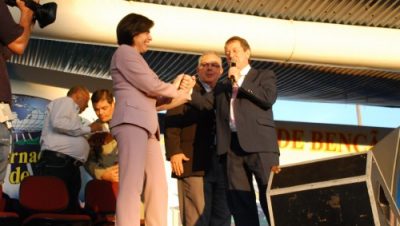 12892-marcia-moura-prestigia-evento-evangelico