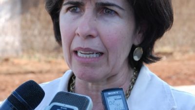 12969-prefeita-marcia-assina-convenios-com-o-governo-do-estado-nesta-quarta-feira-30