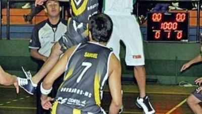 13029-equipe-de-tres-lagoas-participa-da-final-do-basquete-nos-jojums