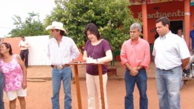 1305-prefeita-autoriza-pavimentacao-asfaltica-no-bairro-santa-rita