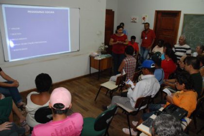 13313-caps-ii-promove-encontro-com-familias