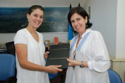 13323-prefeita-recebe-relatorio-das-acoes-do-dia-da-independencia-na-esf-interlagos