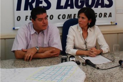 13506-prefeita-discute-renovacao-de-contrato-com-a-sanesul