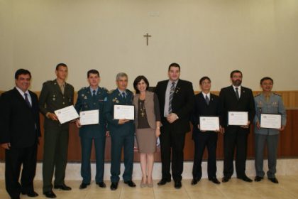 13518-prefeita-participa-de-homenagem-aos-profissionais-de-seguranca-publica