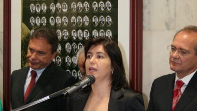 1363-simone-recebe-homenagem-no-senado-federal
