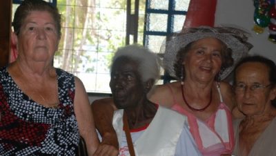 13968-idosos-participam-de-confraternizacao-no-centro-de-convivencia-tia-nega
