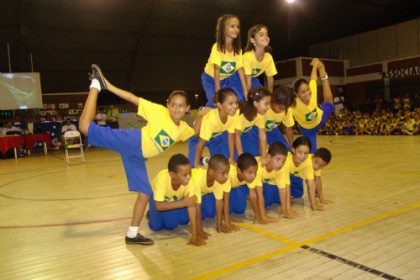 1405-projeto-aabb-comunidade-encerra-atividades-de-2006