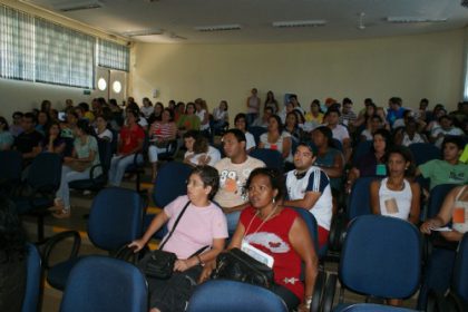 14066-assistencia-realiza-workshop-sobre-inteligencias-multiplas