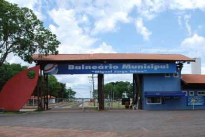 14080-sejuvel-apoia-festival-de-verao-no-balneario-municipal