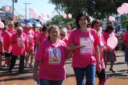 14241-prefeita-participa-da-caminhada-eu-me-amo-eu-me-cuido-neste-sabado-12