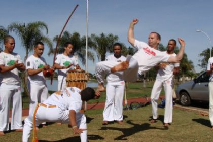 14516-sejuvel-oferece-aulas-de-capoeira-no-ginasio-municipal-de-esportes