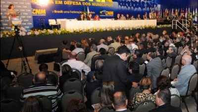 14543-governo-assume-compromissos-com-prefeitos-reunidos-em-brasilia