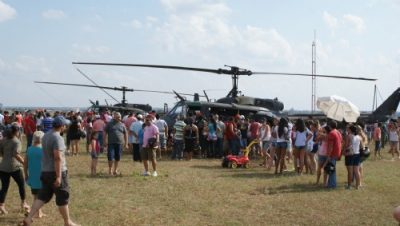 14555-marcia-moura-pmdb-prestigiou-apresentacoes-feitas-pelo-esquadrao-pelicano