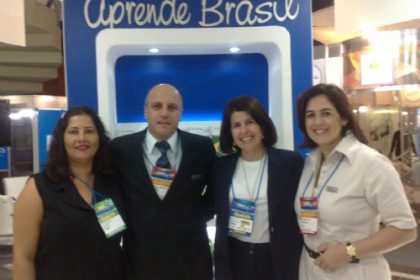 14577-prefeita-visita-estande-do-sistema-aprende-brasil-em-brasilia