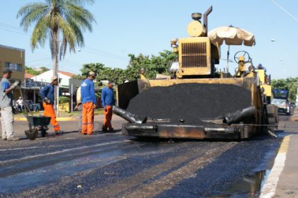 14584-mais-de-r-1-4-milhao-sao-investidos-em-recapeamento-no-centro