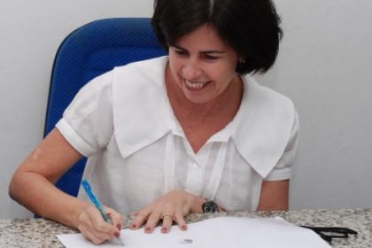 14603-marcia-moura-lancara-pacote-de-obras