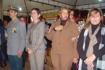 14773-prefeita-participa-de-solenidade-do-5-grupamento-de-bombeiros