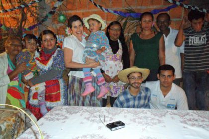14939-prefeita-prestigia-festa-julina-no-jardim-maristela