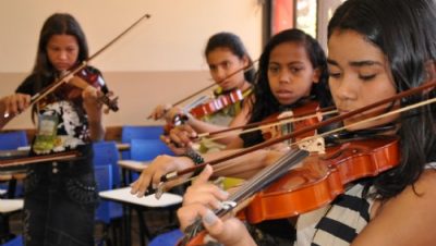 14950-festival-de-inverno-atrai-cerca-de-200-alunos-aos-workshops-com-professores-e-musicos