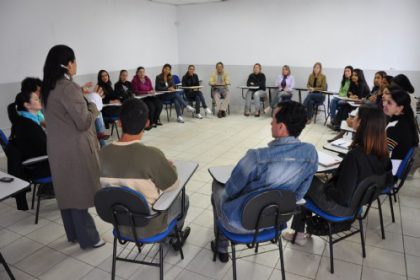 14963-prefeitura-municipal-proporciona-curso-de-capacitacao-aos-servidores