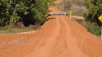 15000-prefeitura-recupera-mais-de-90-km-de-estradas-rurais
