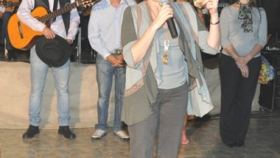 15114-prefeita-marcia-moura-anuncia-pacote-de-obras-para-arapua