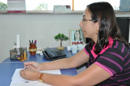 15142-secretaria-ouve-a-populacao-e-promete-mudancas