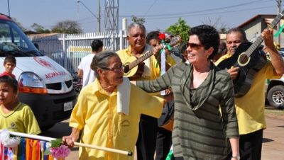 15150-escola-professor-ramez-tebet-recebe-abraco-cidadao