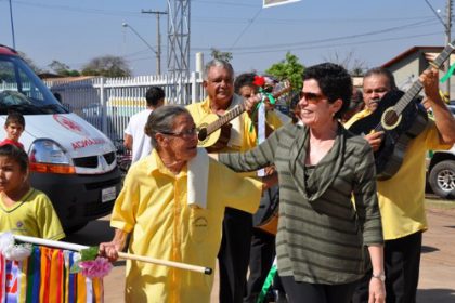15150-escola-professor-ramez-tebet-recebe-abraco-cidadao
