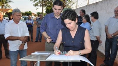 15196-assinada-ordem-de-servico-para-recuperacao-e-reparos-em-escola-no-jardim-maristela