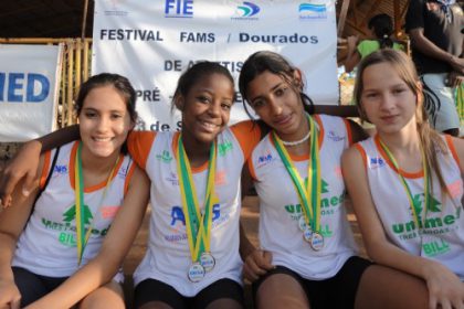 15220-equipe-feminina-de-atletismo-e-destaque-em-festival-de-dourados