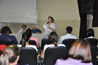 15255-novos-servidores-aprovados-em-concurso-publico-tomam-posse